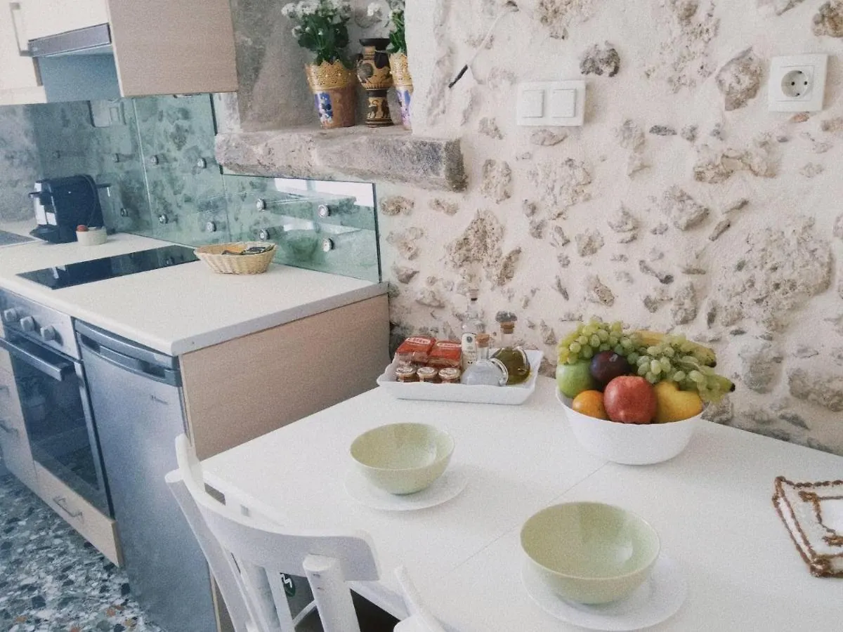 Apartment Fortezza Stone House Greece